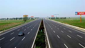 连霍高速公路中牟境通道